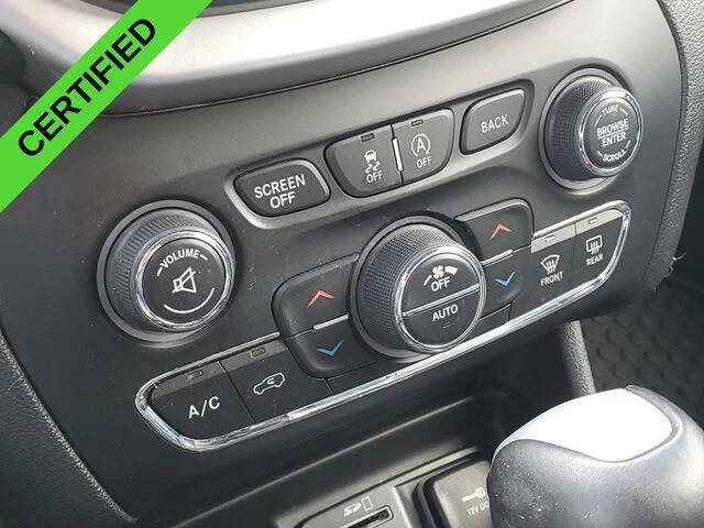 2017 Jeep Cherokee Trailhawk