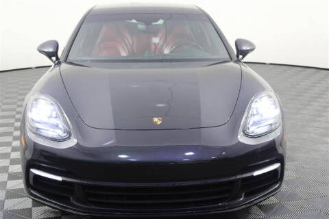 2018 Porsche Panamera