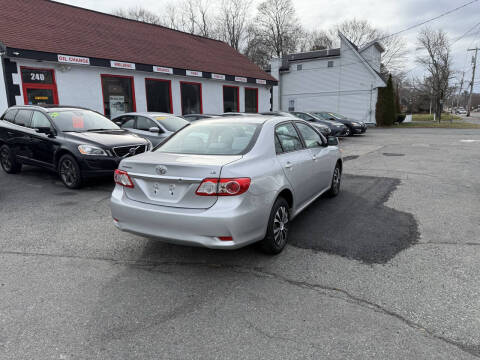 2011 Toyota Corolla LE