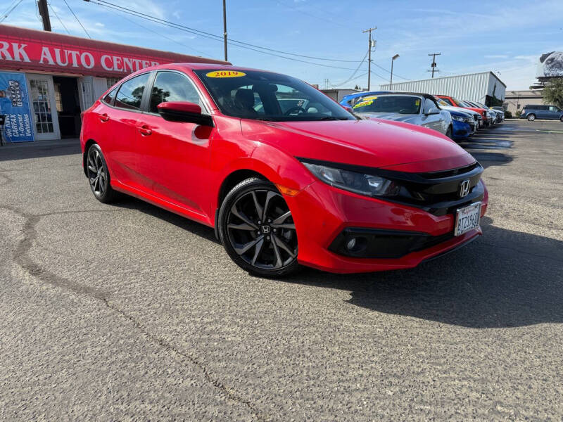 2019 Honda Civic Sport photo 2