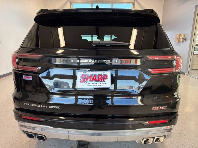 2025 GMC Acadia Denali