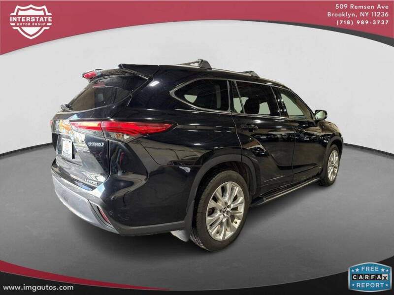 2022 Toyota Highlander Hybrid Limited