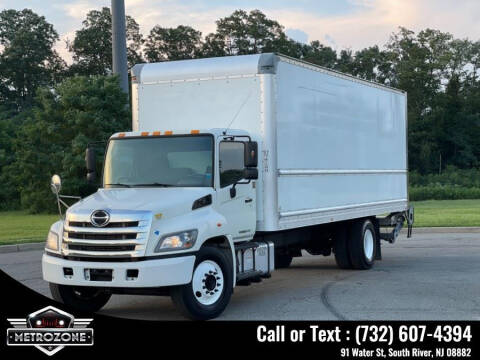 2014 Hino 268