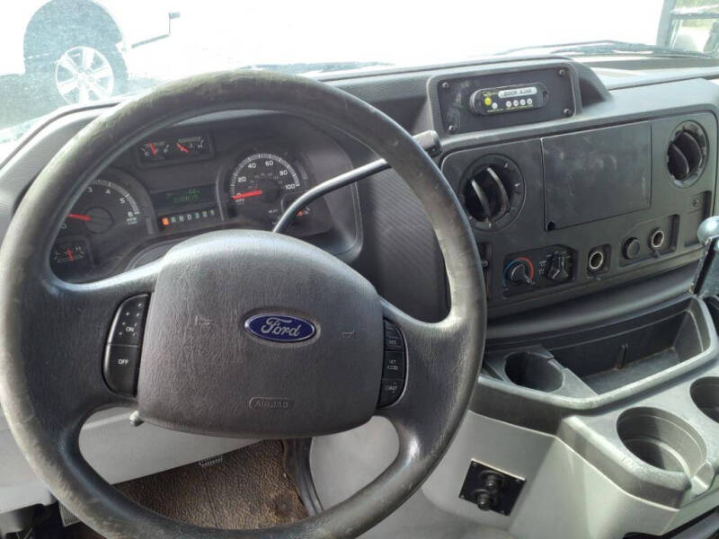 2013 Ford E-Series