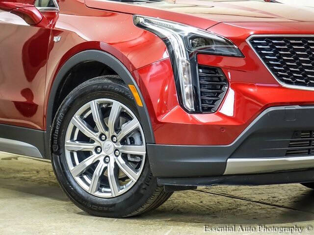 2023 Cadillac XT4 Premium Luxury