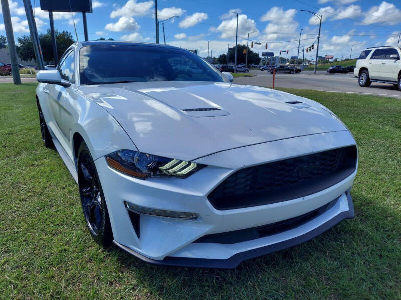 2020 Ford Mustang EcoBoost