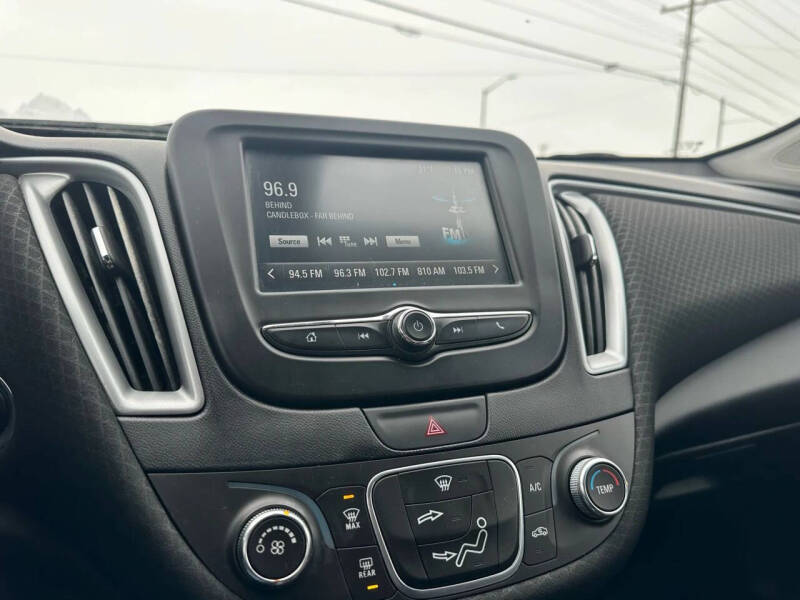 2018 Chevrolet Malibu LS