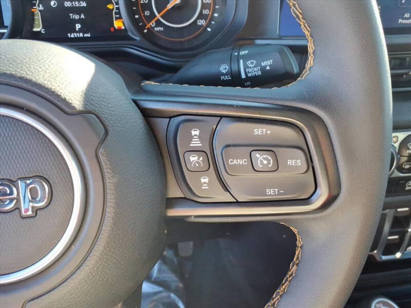 2024 Jeep Gladiator Sport