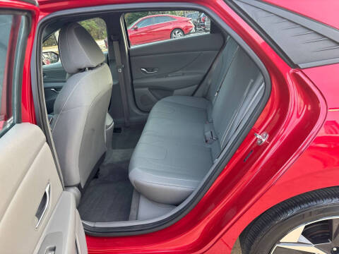 2023 Hyundai Elantra