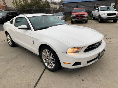 2012 Ford Mustang V6 Premium