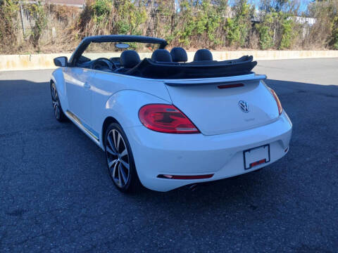 2014 Volkswagen Beetle Convertible R-Line PZEV