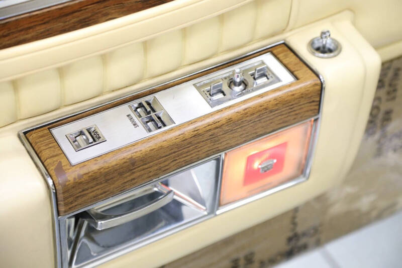 1983 Cadillac DeVille