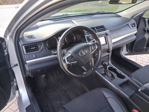 2017 Toyota Camry SE