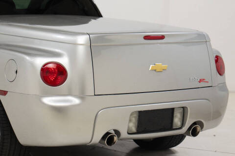 2004 Chevrolet SSR LS