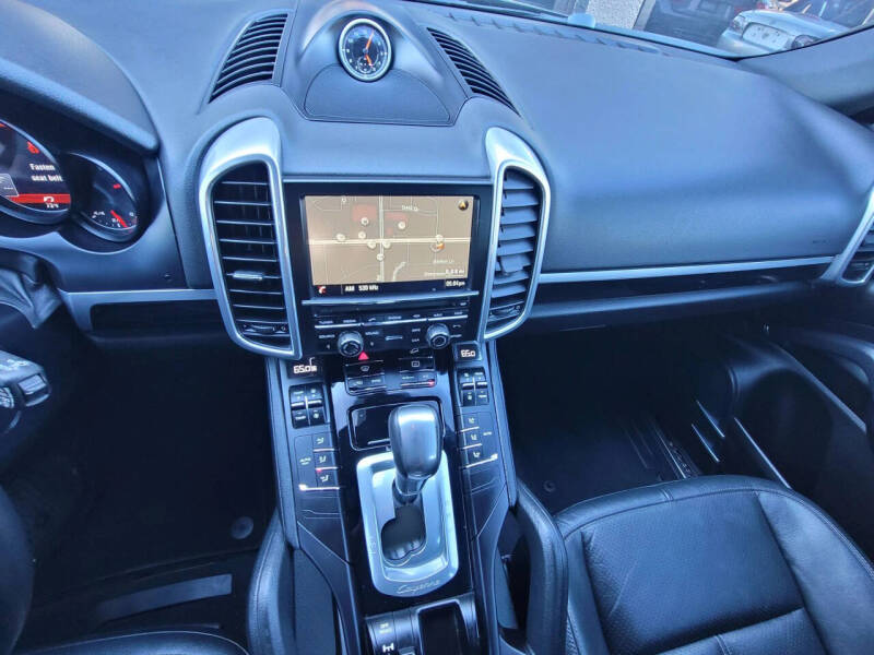 2016 Porsche Cayenne