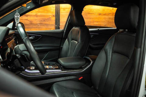 2022 Audi Q7 quattro Premium Plus 45 TFSI