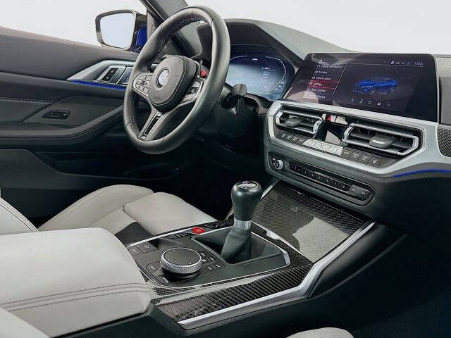 2023 BMW M4