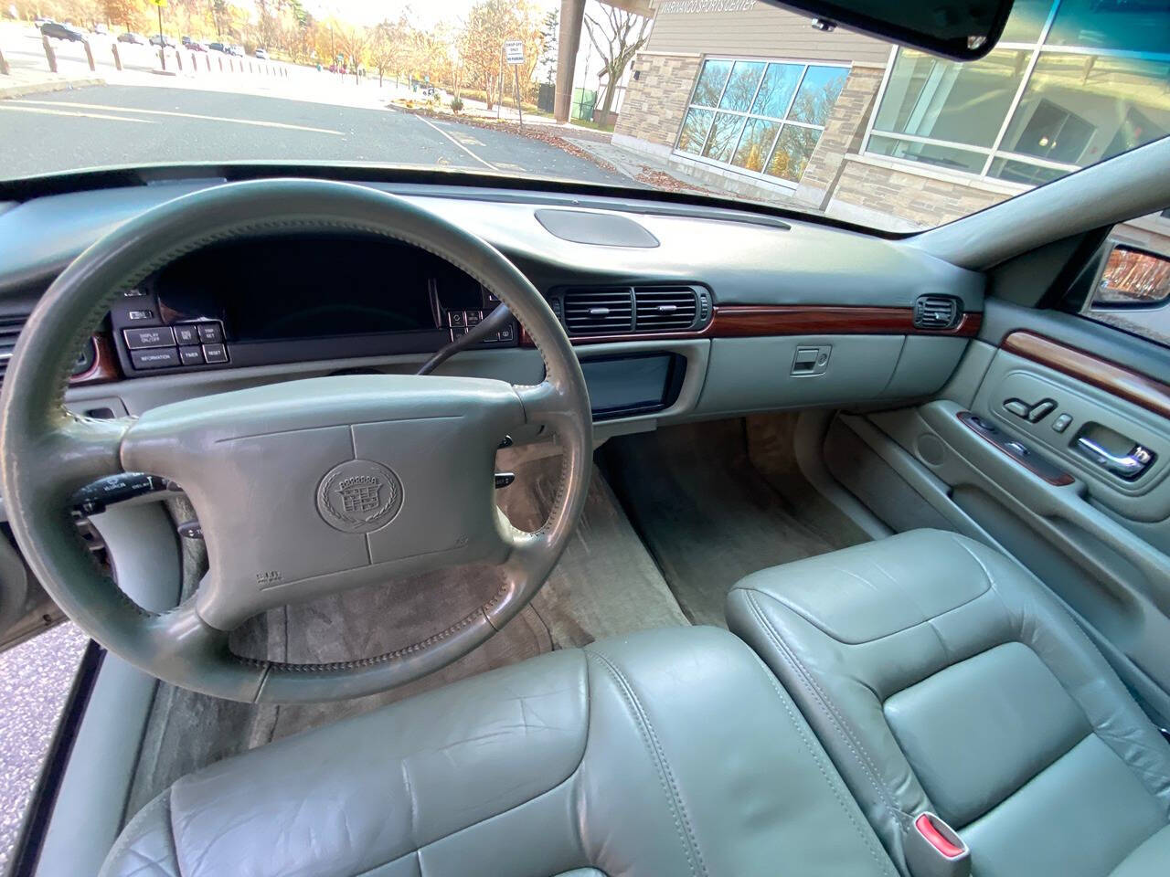 1997 Cadillac DeVille for sale at Vintage Motors USA in Roselle, NJ