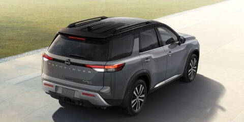 2025 Nissan Pathfinder S