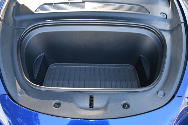 2021 Tesla Model Y Standard Range