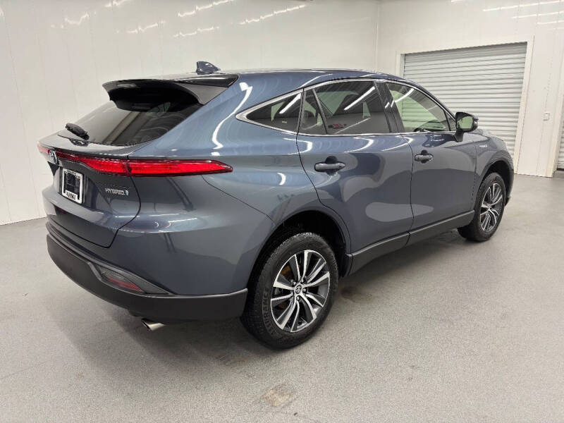 2021 Toyota Venza LE