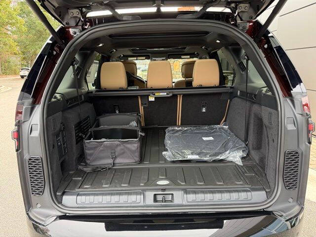 2026 Land Rover Discovery P360 Limited Edition