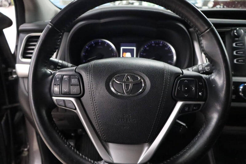 2017 Toyota Highlander LE Plus