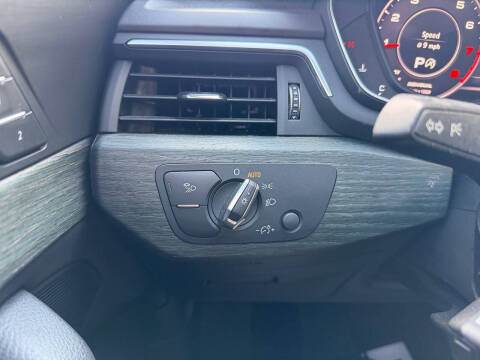 2018 Audi A4 2.0T quattro Premium Plus