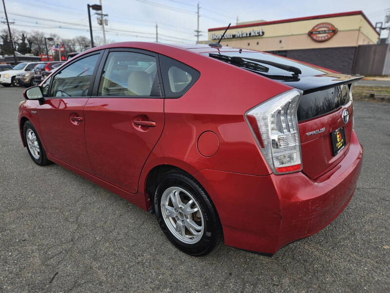 2011 Toyota Prius Two