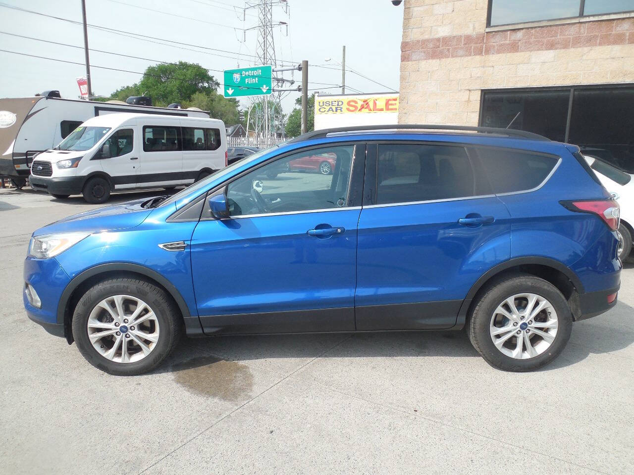 2018 Ford Escape for sale at VIP Motor Sales in Hazel Park, MI