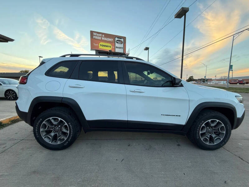 2020 Jeep Cherokee