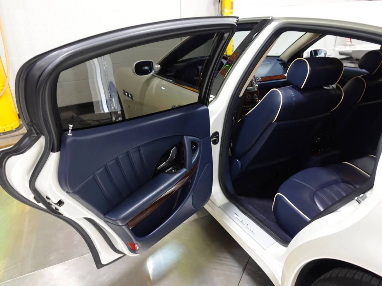 2008 Maserati Quattroporte 32