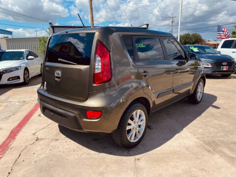 2012 Kia Soul !