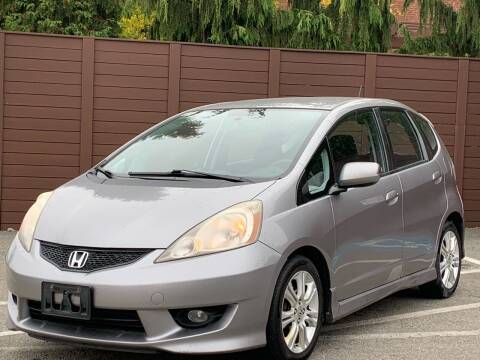 2010 Honda Fit for sale at KG MOTORS in West Newton MA