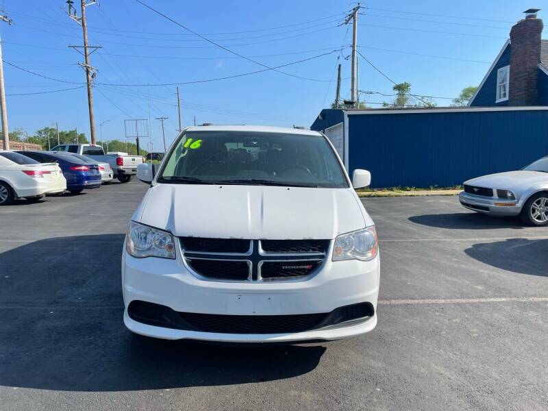 2016 Dodge Grand Caravan for sale at Jerry & Menos Auto Sales in Belton MO