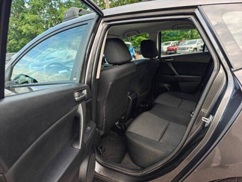 2012 Mazda MAZDA3 i Touring