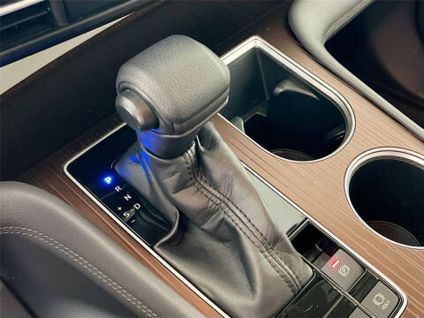 2022 Toyota Sienna LE 8-Passenger