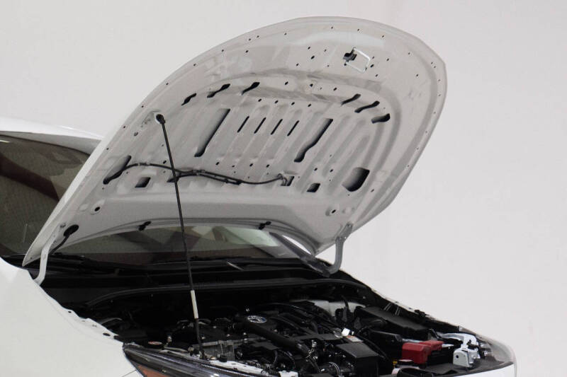 2020 Toyota Corolla Hybrid LE