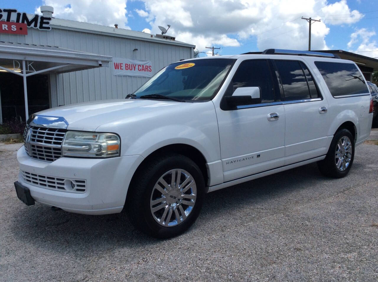 2010 Lincoln Navigator L for sale at SPRINGTIME MOTORS in Huntsville, TX