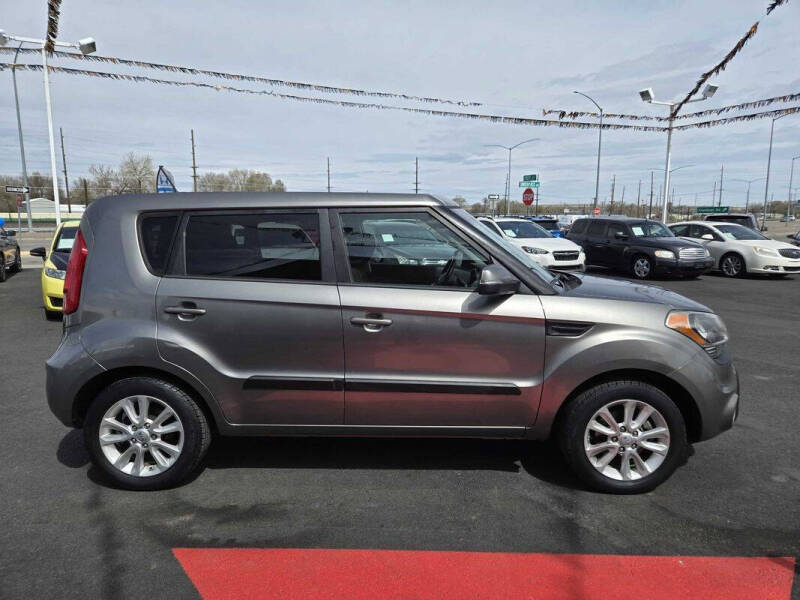2013 Kia Soul +