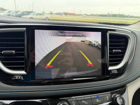 2021 Chrysler Pacifica Touring