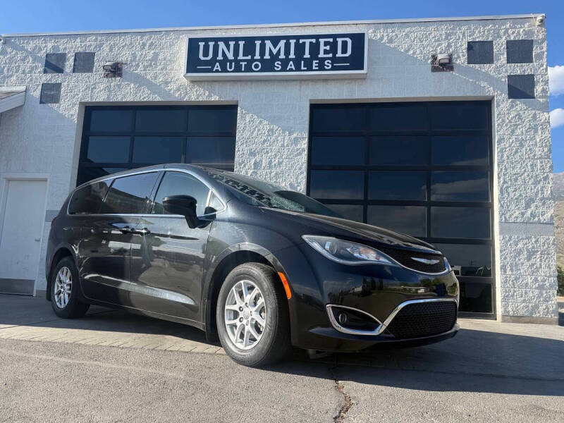 2017 Chrysler Pacifica Touring Plus