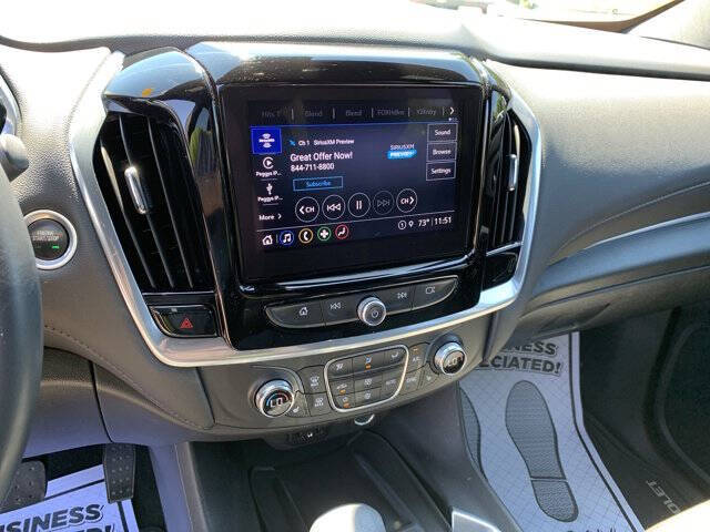 2022 Chevrolet Traverse LT Cloth