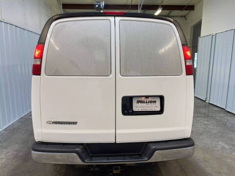 2017 Chevrolet Express 2500