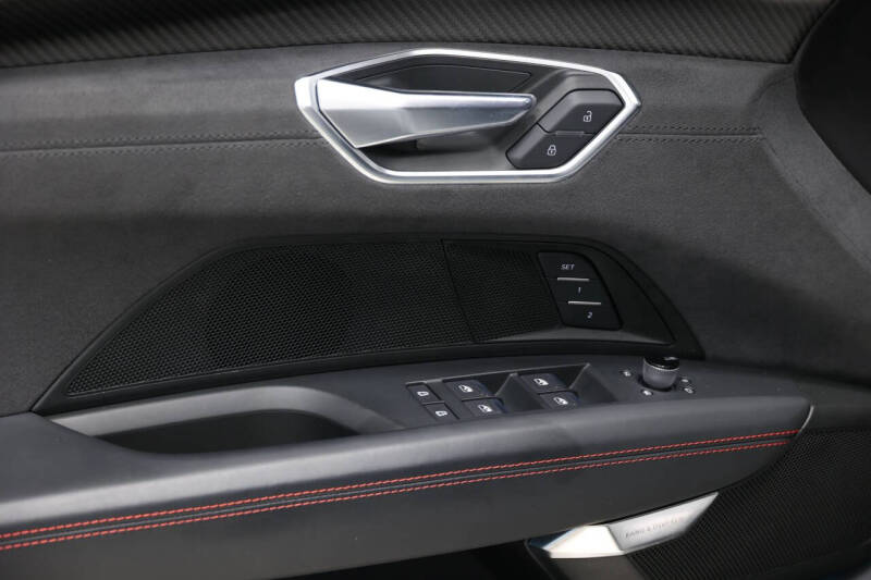 2022 Audi RS e-tron GT quattro