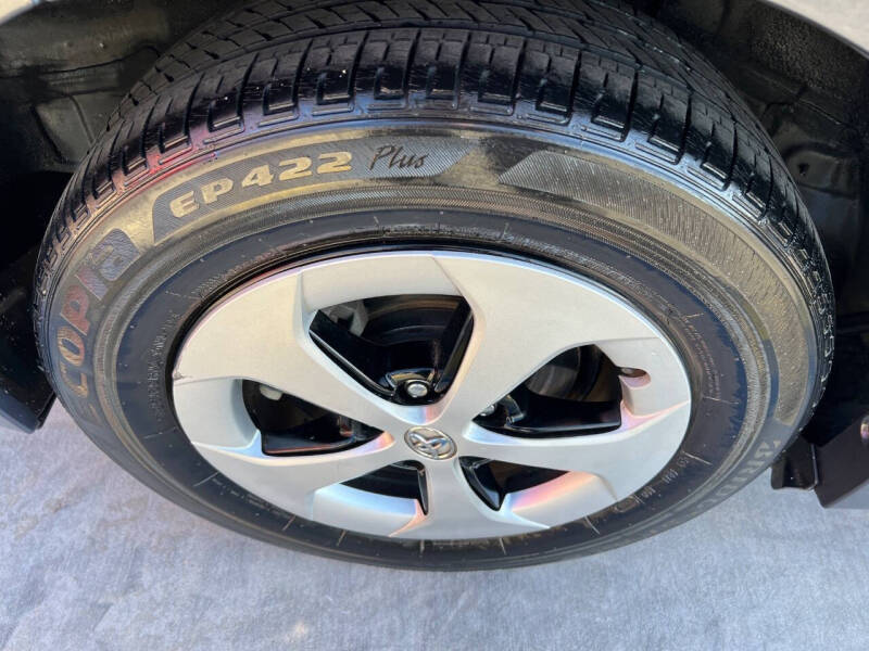 2012 Toyota Prius Three