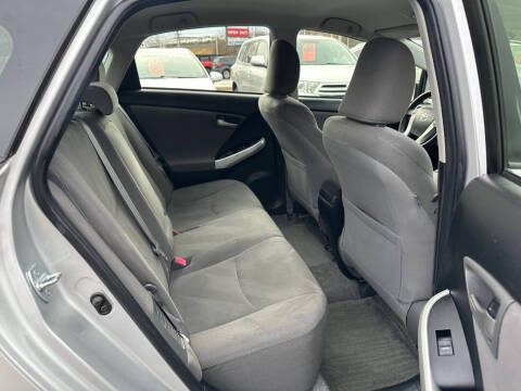 2013 Toyota Prius Three