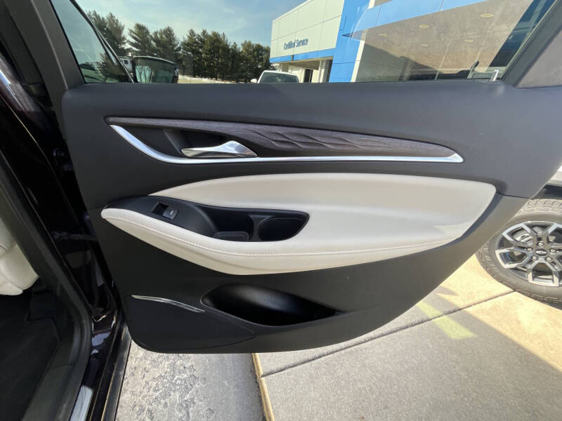 2023 Buick Enclave Avenir