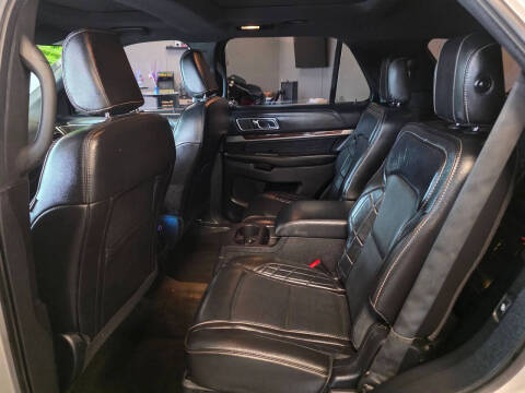 2018 Ford Explorer Platinum
