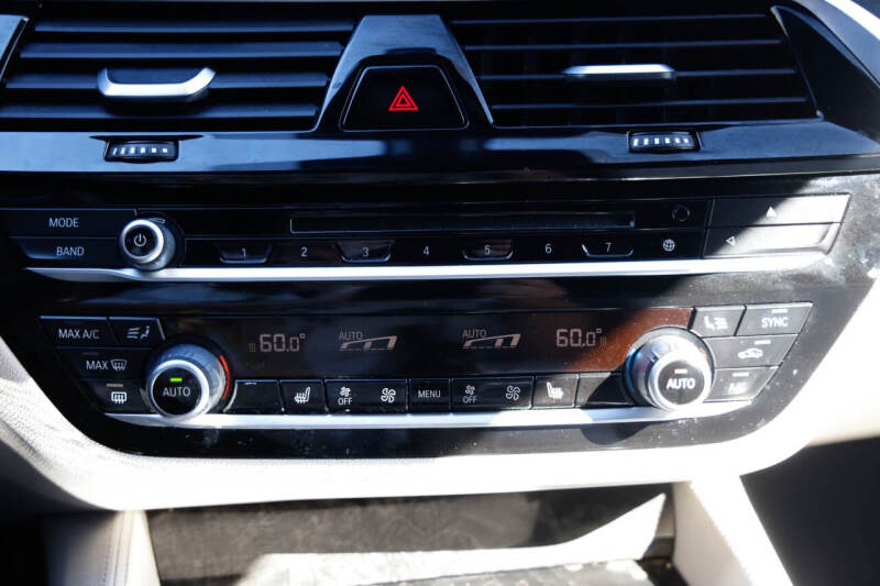 2017 BMW 5 Series 540i